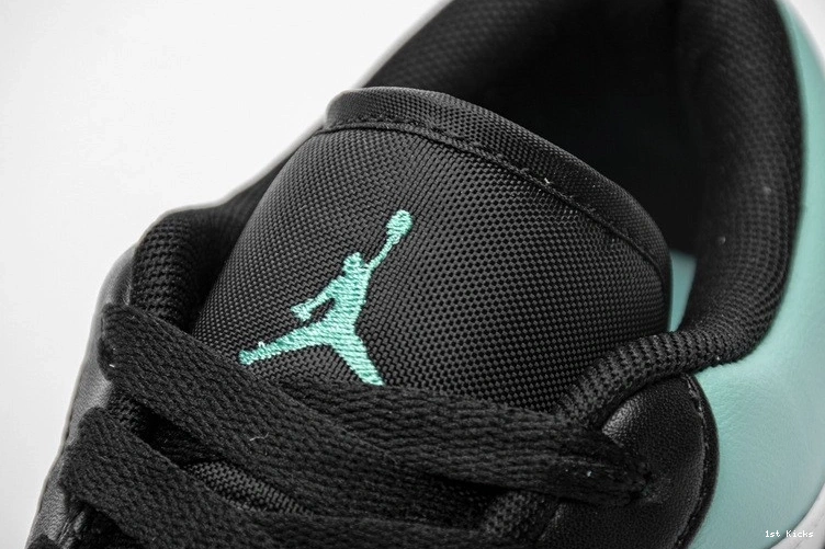 Emerald Jordan Low  1 553558-117 Toe 0202